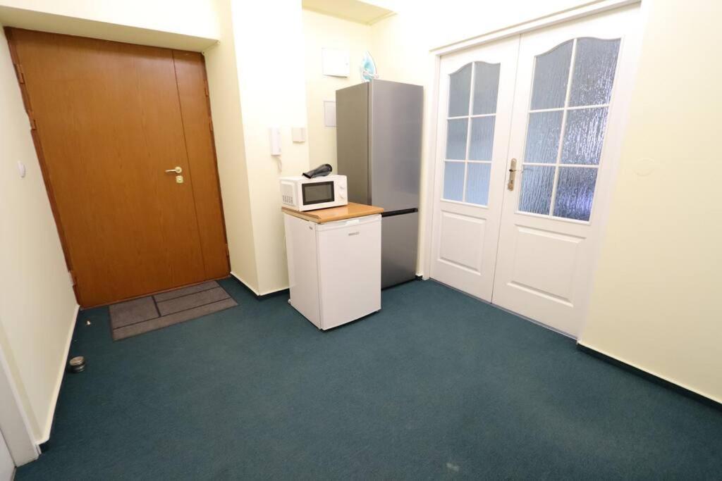 Fantastic Waw - Ns42 Room P Warsawa Bagian luar foto